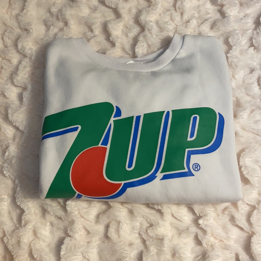 H&M Cropped 7up Sweater